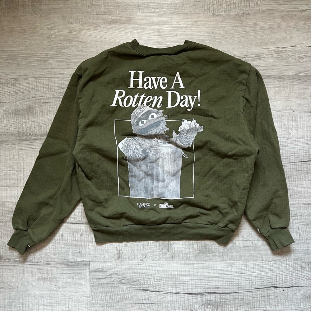 FLAMINGO ESTATE X Sesame Street Oscar The Grouch Olive Crewneck Sweater XS - Picture 5 of 14